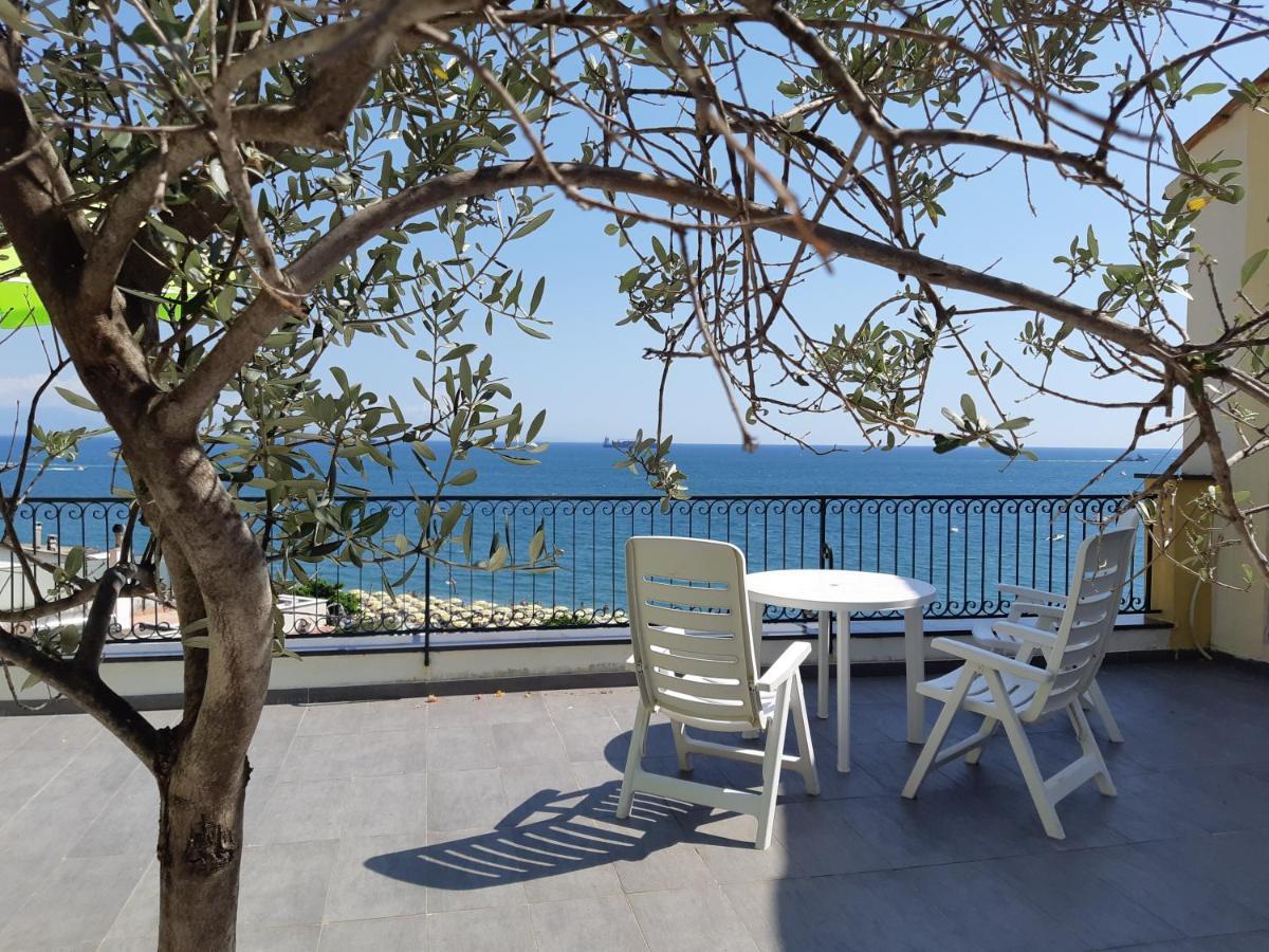 Apartamento Amalfi Coast Emotions Vietri Exterior foto